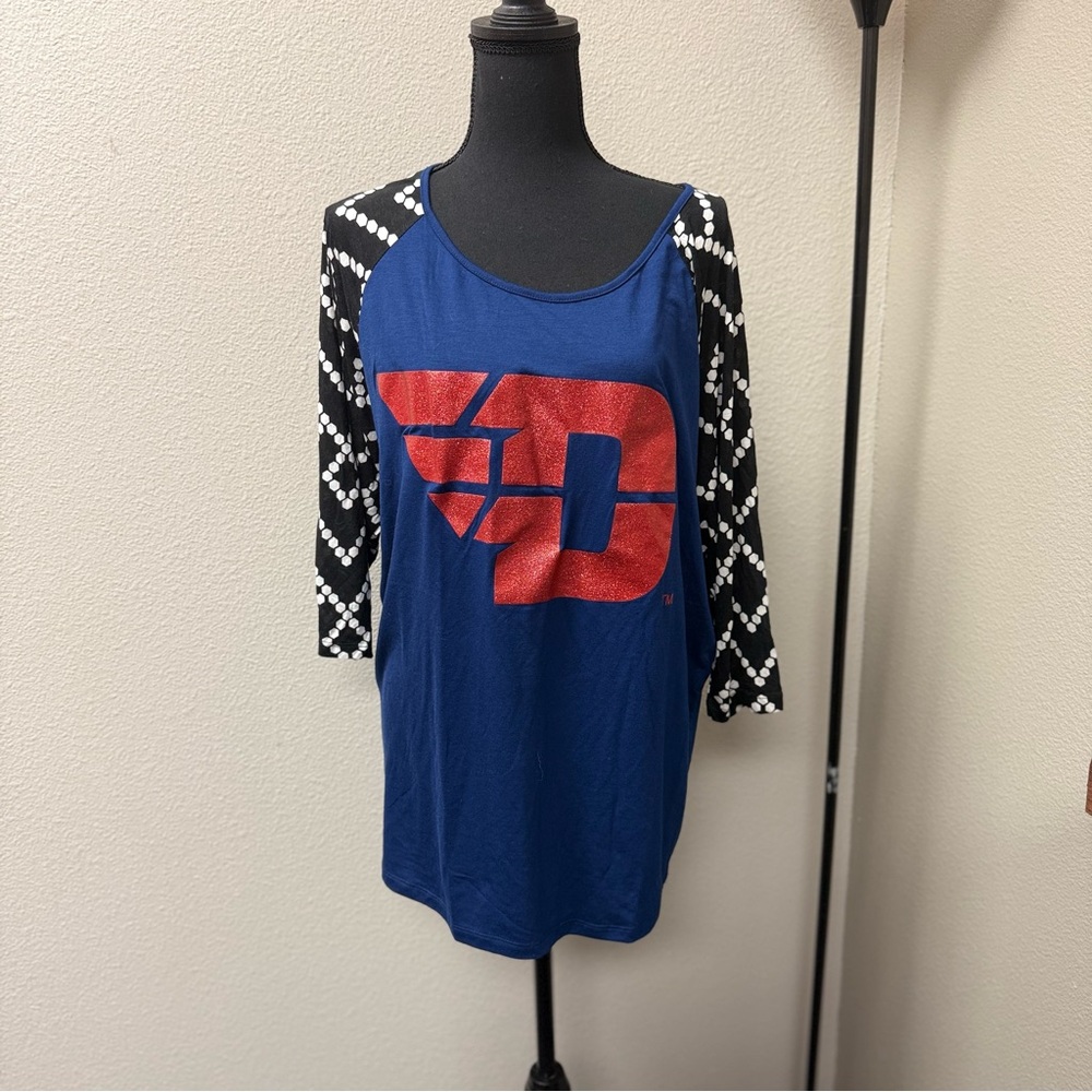 2/$20 Dayton Flyers Blue and Red Graphic Top with Black & White Sleeves. Size XL